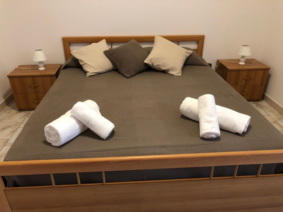 Casa Vacanze Alcantara Gaggi Ngoại thất bức ảnh