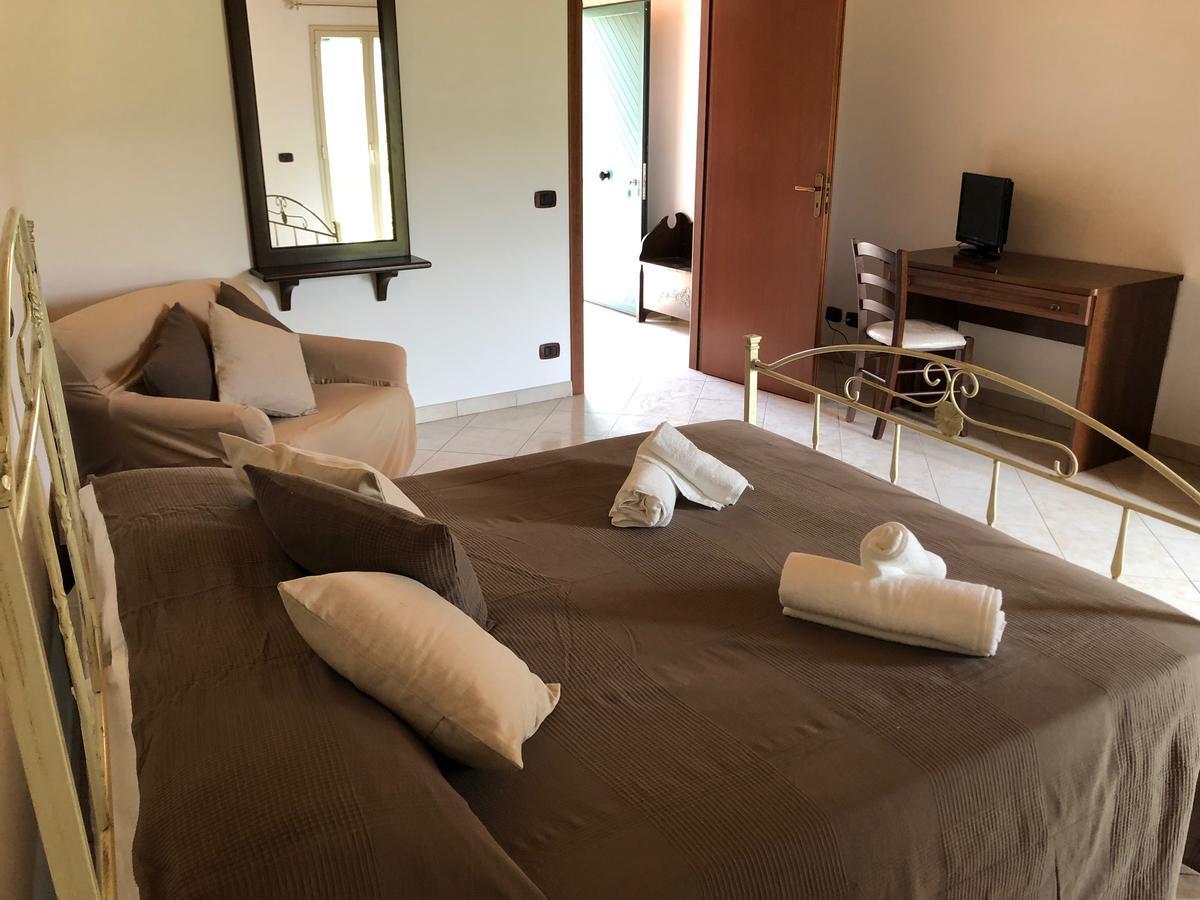 Casa Vacanze Alcantara Gaggi Ngoại thất bức ảnh